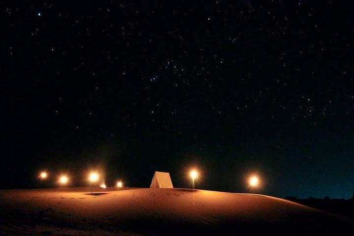Fantastisk overnatning erfaring under stjernerne i Thar Desert