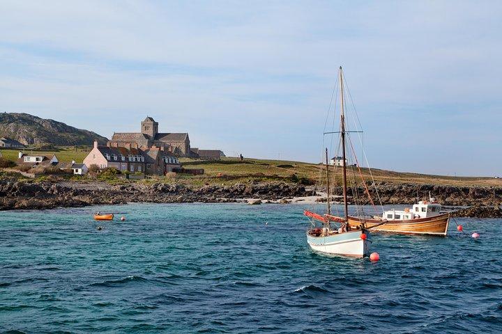 4 - Tour magico di un giorno di Mull, Iona e West Highlands per piccoli gruppi da Edimburgo
