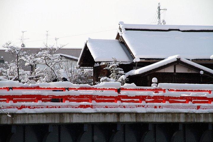 プライベートツアー金沢、白川郷、飛騨古川、高山