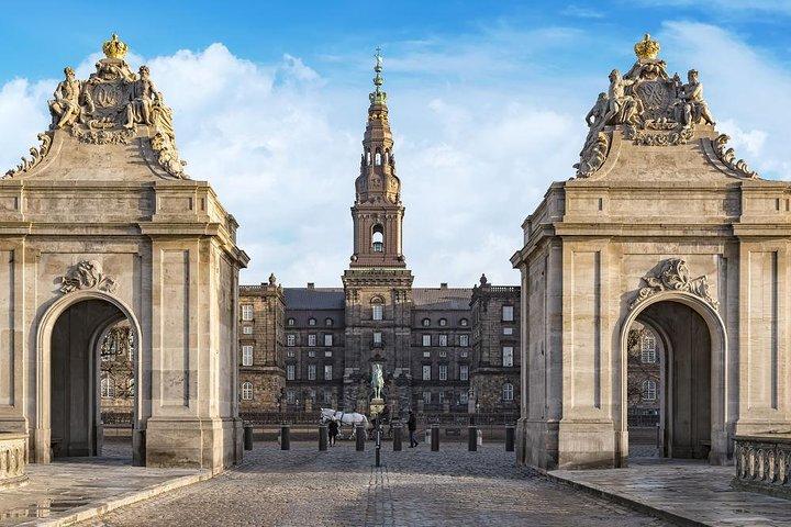 4 - Private Hamlet Castle Tour ab Kopenhagen