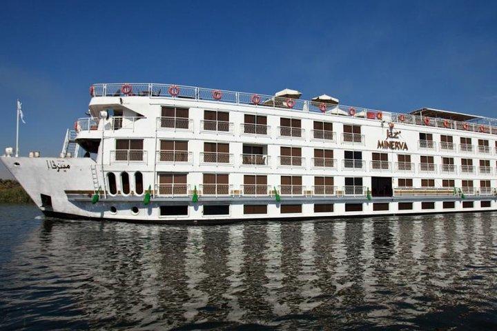 Skönhet i Egypten Tour 10 dagar Utforska Kairo och Nile Cruise med flyg ingår