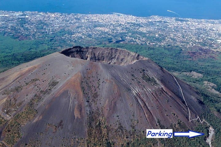 Transfer from Naples to Sorrento with stop at Pompeii &MtVesuvius