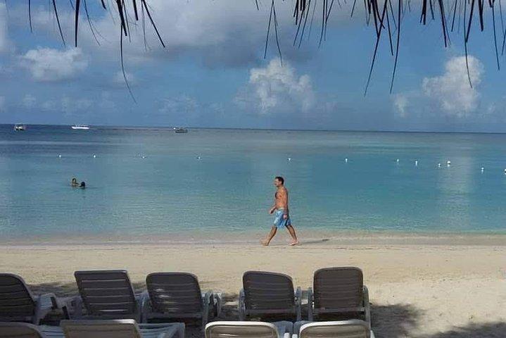 Roatan Beach och Snorkling Break
