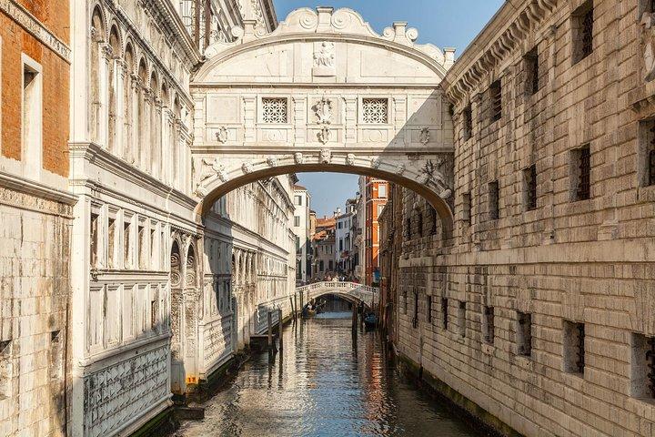 Basílica de São Marcos e Palácio Ducal + Visita Guiada Murano, Burano