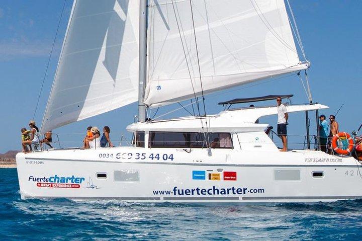 Private Ausflüge zur Insel Lobos mit dem Katamaran Lagoon 421