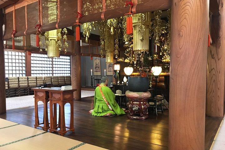 Authentisches Zen-Erlebnis im Tempel in Tokio