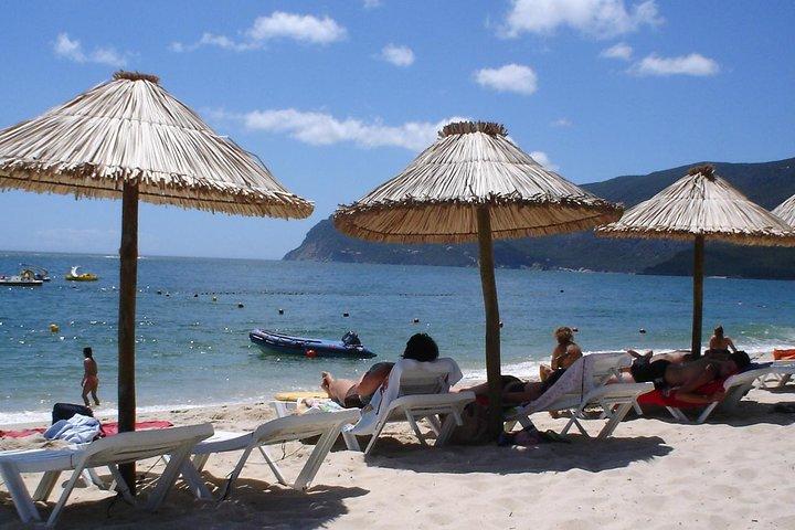 Día familiar en la playa en la región de Lisboa - Setúbal