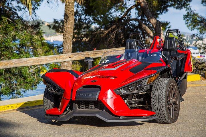 あなた自身のフォーミュラワンカーでマヨルカを探索する
