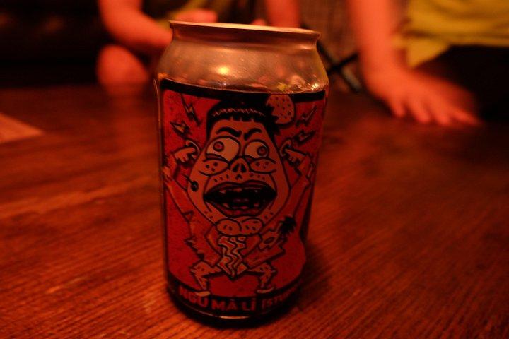 スクーターとバイクで楽しむサイゴン ナイト クラフト ビールと屋台料理