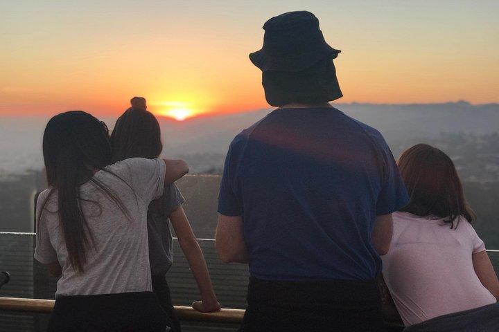 グリフィス展望台ハイキング：グリフィス公園を巡るガイドツアー