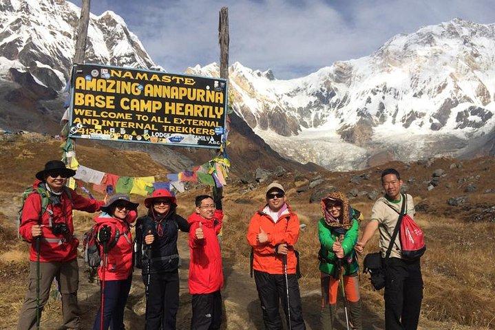 Caminata por el campamento base de Annapurna