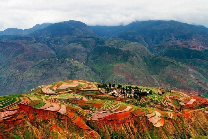 Two Days Colorful Private Tour from Kunming to Dongchuan Red Land