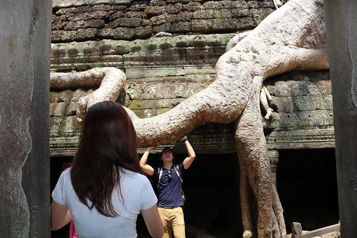 Private Temples and Lake Explorer