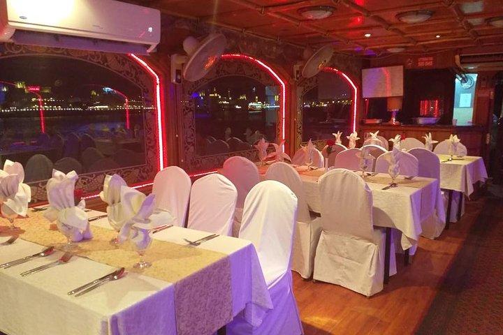 Dubai Trio Saver Pack - Desert Safari Dubai- City Tour de Dubai - Cena en crucero por el dhow