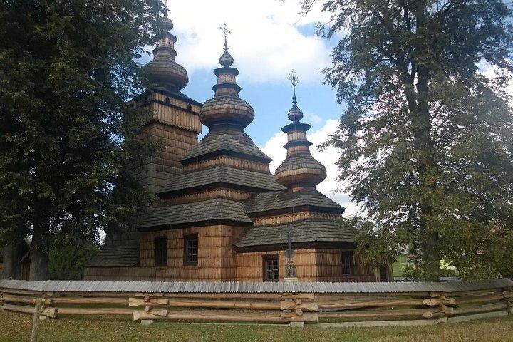 Iglesias de madera de la UNESCO del sur de la Pequeña Polonia. Tour privado
