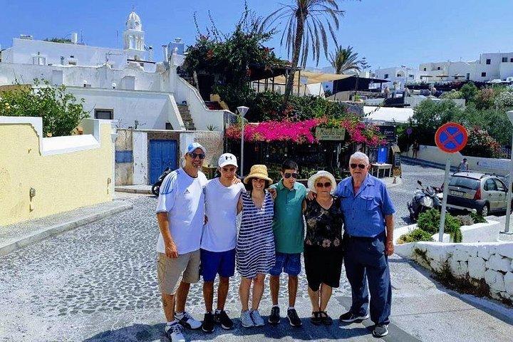 Erleben Sie Santorini: Weinprobe kleine Gruppe Tour