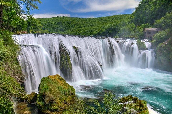 Bezoek de Kravice-watervallen