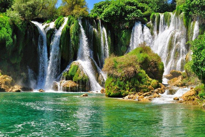 Bezoek de Kravice-watervallen