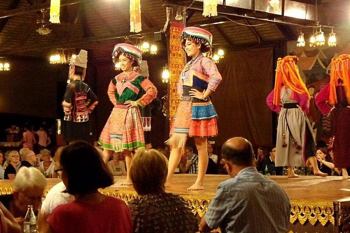 Khantoke Dinner Experience & Cultural Dance Show with Transfers