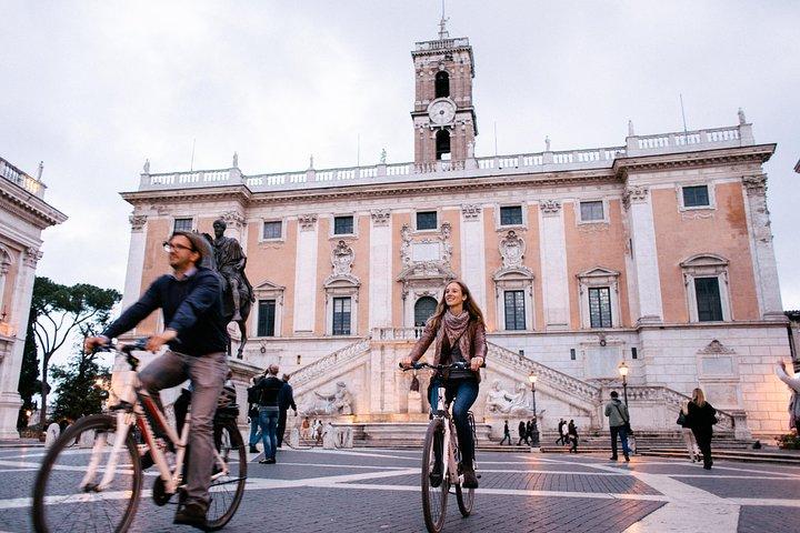 Rome By Night E-Bike Tour