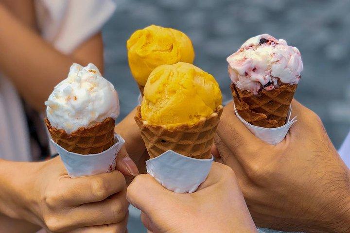 Tour a piedi di Roma Max 6 persone: Pantheon, Fontana di Trevi, Gelato