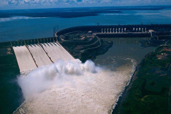 Brasilianska sidan av Iguassu Falls och Itaipu Dam Full Day Sightseeing Tour från Puerto Iguazú
