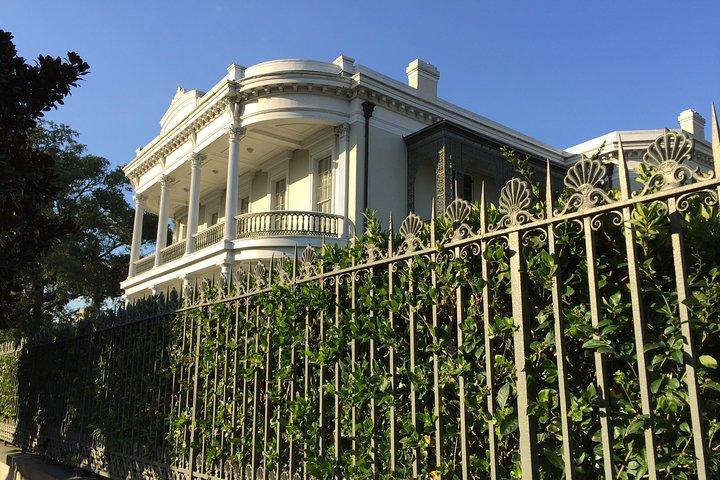 Walking Tour i New Orleans Small Group Garden District