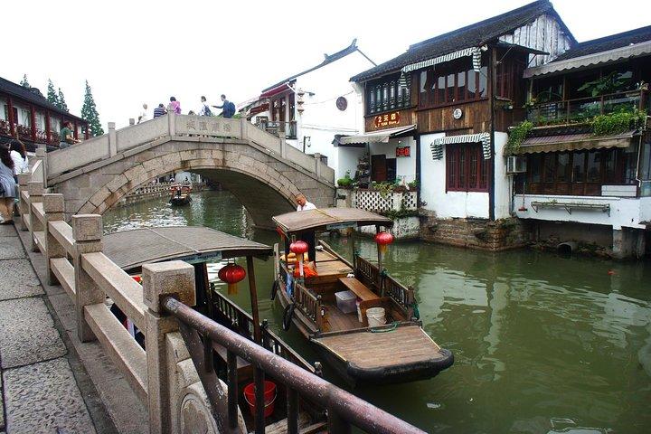 Fra Shanghai: Zhujiajiao Water Town og Qibao Ancient Town