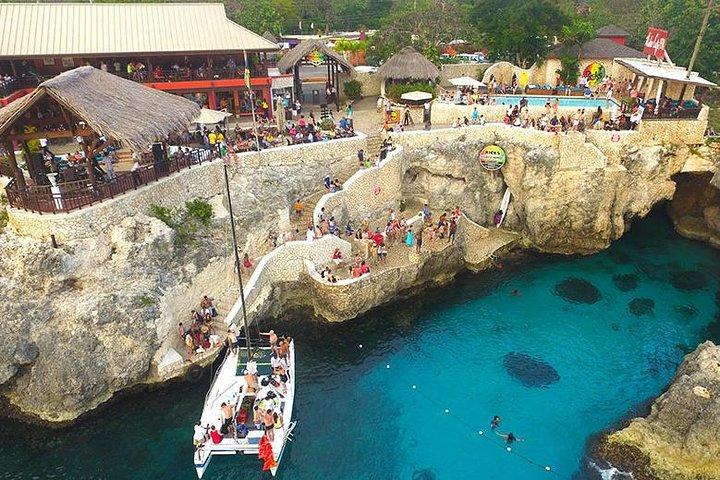 Excursion d'une journée en catamaran - Reef, Rick's Cafe et Negril Beach