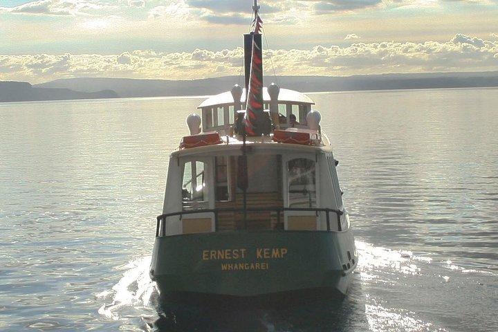 Lake Taupō Māori Rock Carvings Scenic Cruise aboard Ernest Kemp