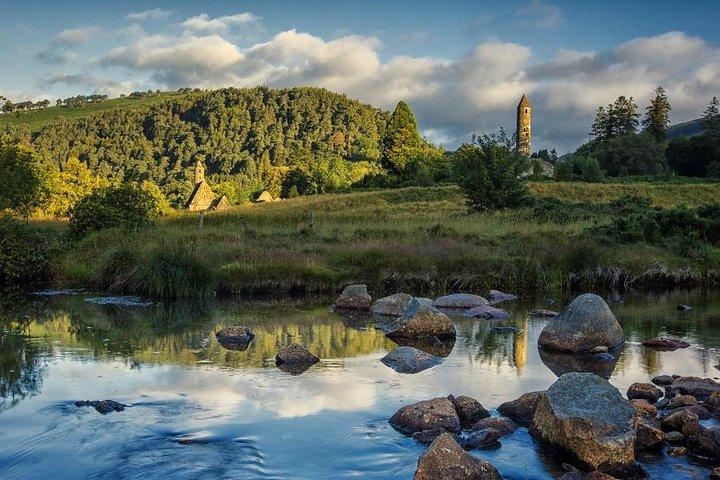 Excursión a Glendalough y la ciudad de Dublín: del barco a la costa