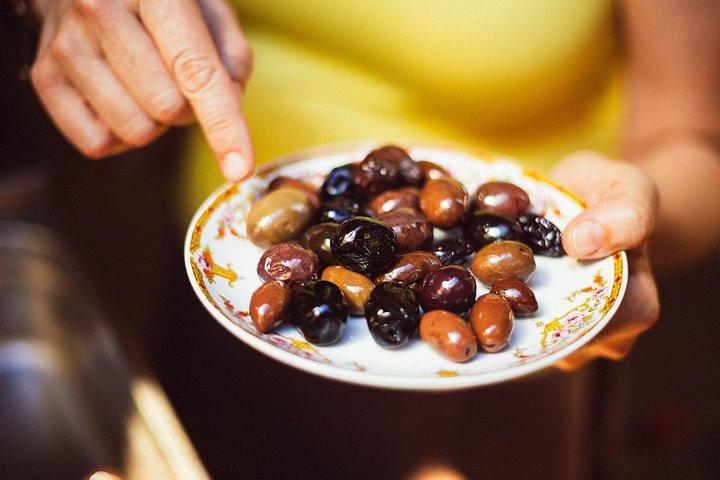 アテネのプライベートフードツアー：6 または 10 の試食