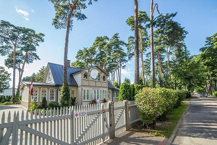 Viagem Privada de Dia Inteiro a Jurmala, Vilas de Pescadores e Trilhas Naturais de Riga