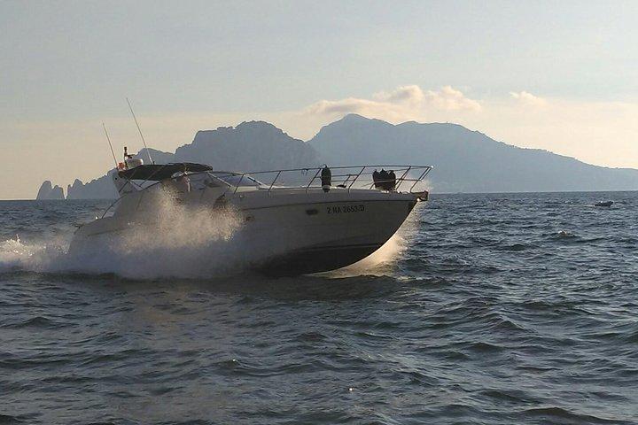 Privat kryssning till Capri och Amalfikusten från Sorrento eller Capri - yacht 40'
