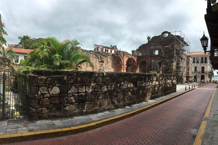 Private Historical Walking Tour through the Old Town