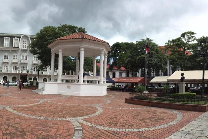 Private Historical Walking Tour through the Old Town