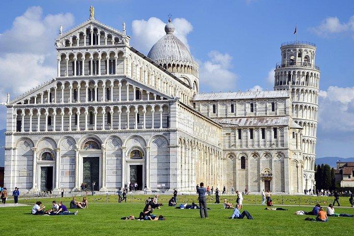 Pisa e Lucca dal Porto Crociere di La Spezia