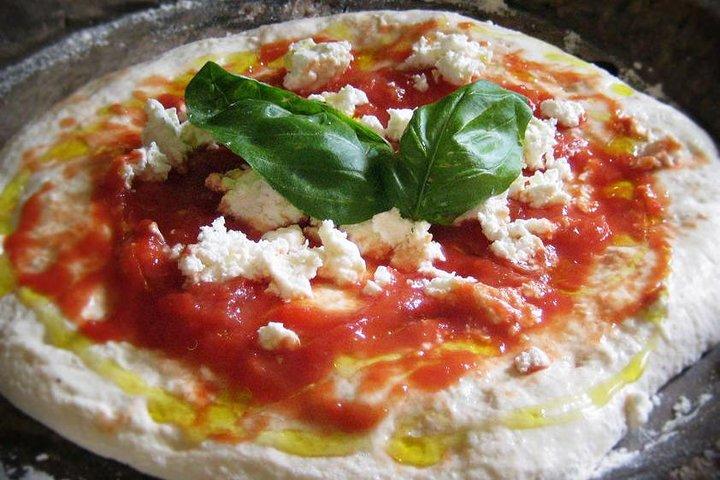 Professional Pizza Workshop in Rome With a Brilliant Italian Chef