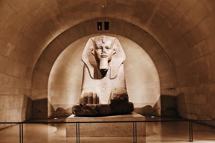 Louvre and Musee d Orsay Guided Museum Tour Semi Private 6ppl Max