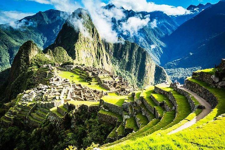 Machu Picchu med tåg (2 dagar)