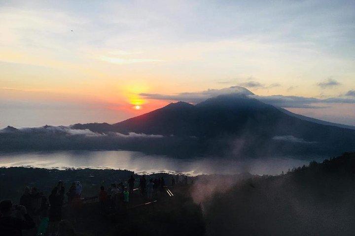 Bali Sunrise Trekking med ATV Adventures