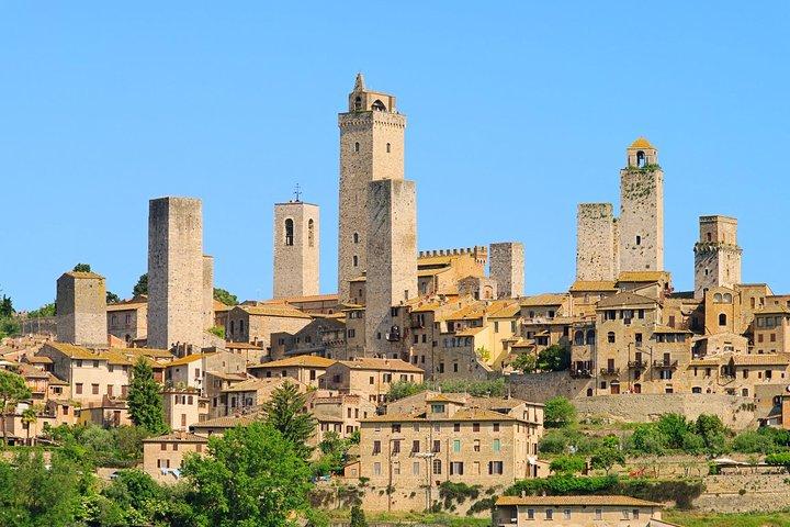 San Gimignano, Siena, Monteriggioni: volledig begeleide tour, lunch en wijnproeverij