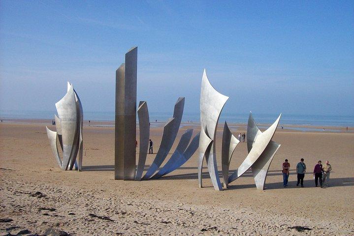 バイユーからのノルマンディー米国ビーチと D-DAY サイトのプライベート ツアー