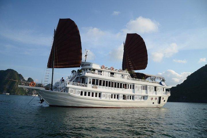 Halong Bay 2 Tage 1 Nacht mit 3-Sterne-Kreuzfahrt