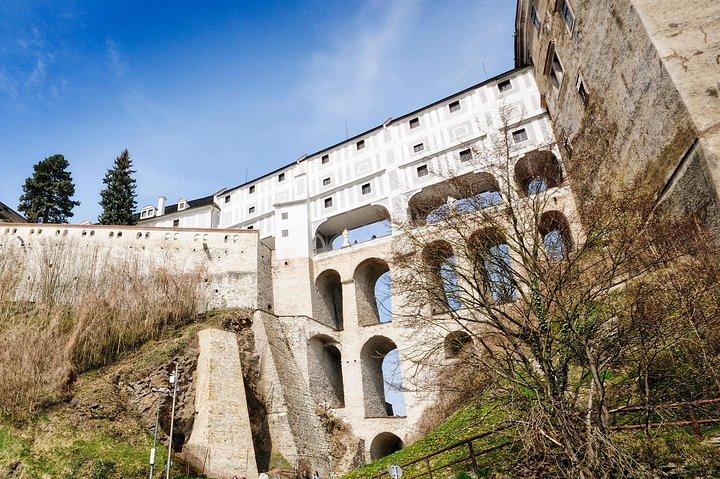 UNESCO Cesky Krumlov da Praga con visita guidata e trasferimento