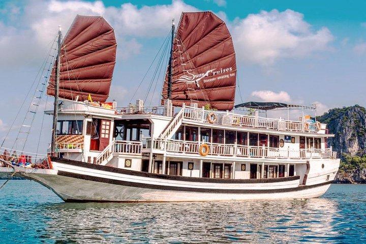 Halong Bay 2 jours-1 nuit avec croisière Swan