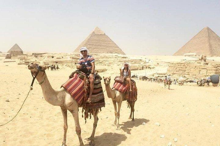 2 Hour Private Camel Ride Around Giza Pyramids Gate