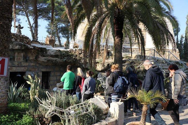 West Bank Tour from Bethlehem - Bethlehem & Jericho Group Tour