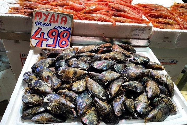 アテネの最高の食べ物試食ツアー、18 種類以上の象徴的なギリシャ料理を味わってください。