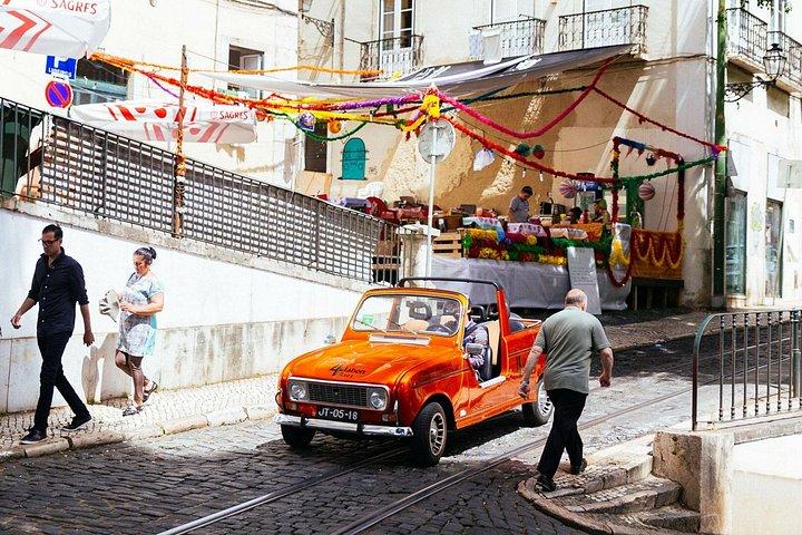 Private City Kickstart Tour: Lisbon